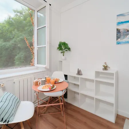 L'escale - T2 Vue Jardin - - Lyon Ouest Écully