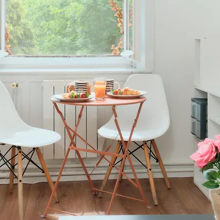 L'escale - T2 Vue Jardin - - Lyon Ouest